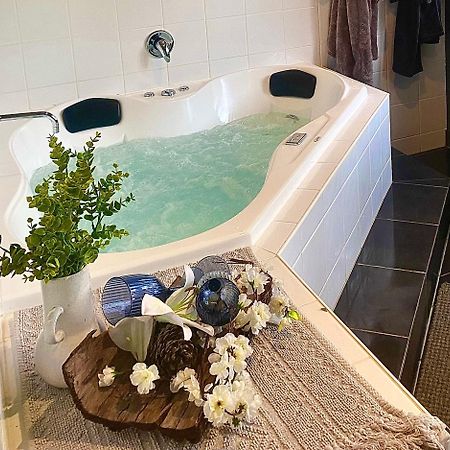 Couple'S Luxury Resort Spa Retreat كاوز المظهر الخارجي الصورة
